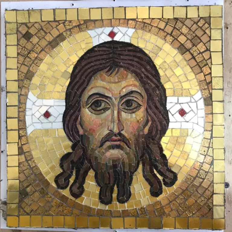уличная икона